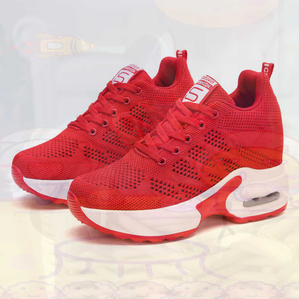 Red Size 36 Shoes Woman Tennis - огляд і ціна Streetwear Brand Collection